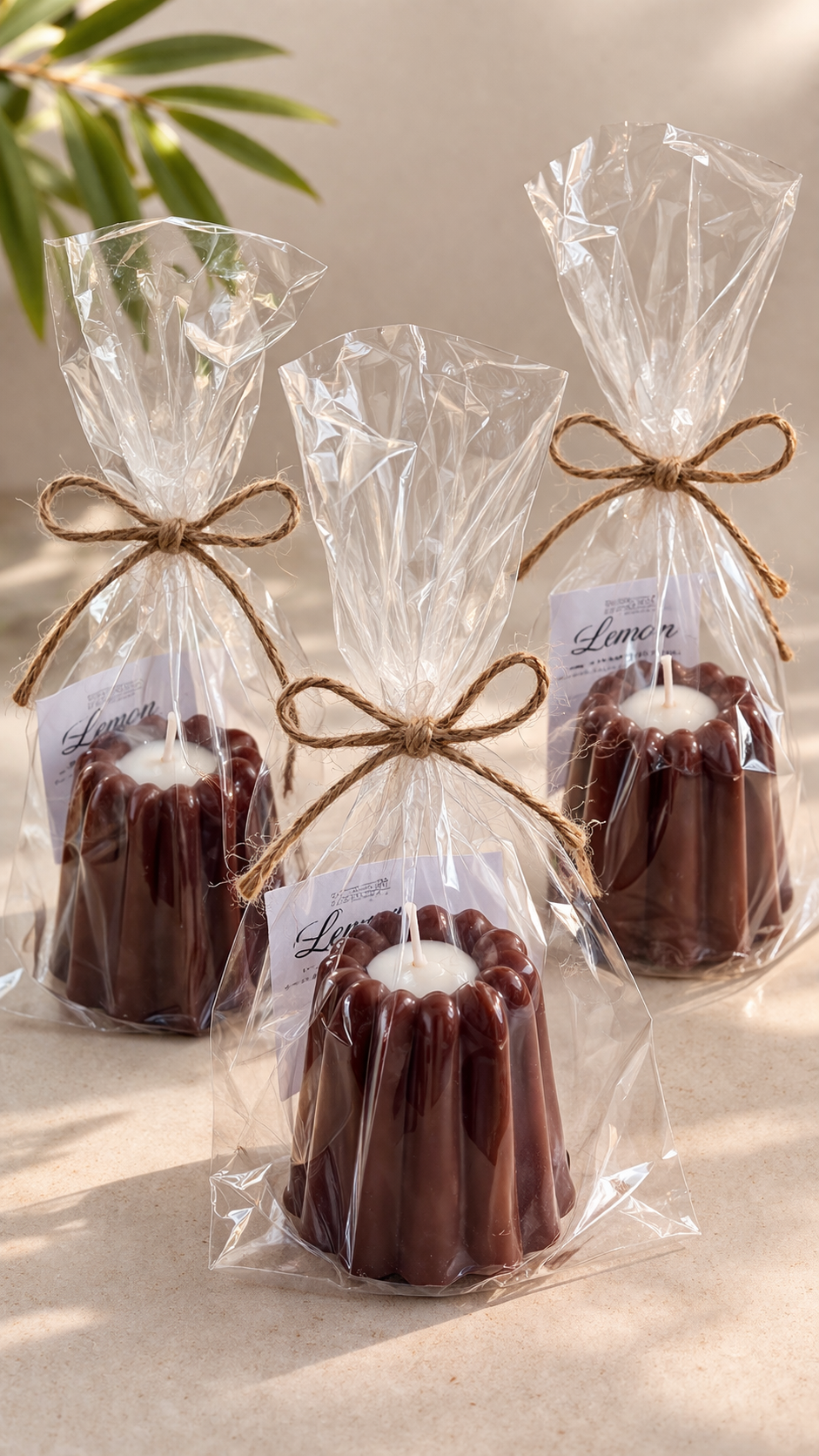 Mini Canelé Candle – French Dessert, Scented: Vanilla