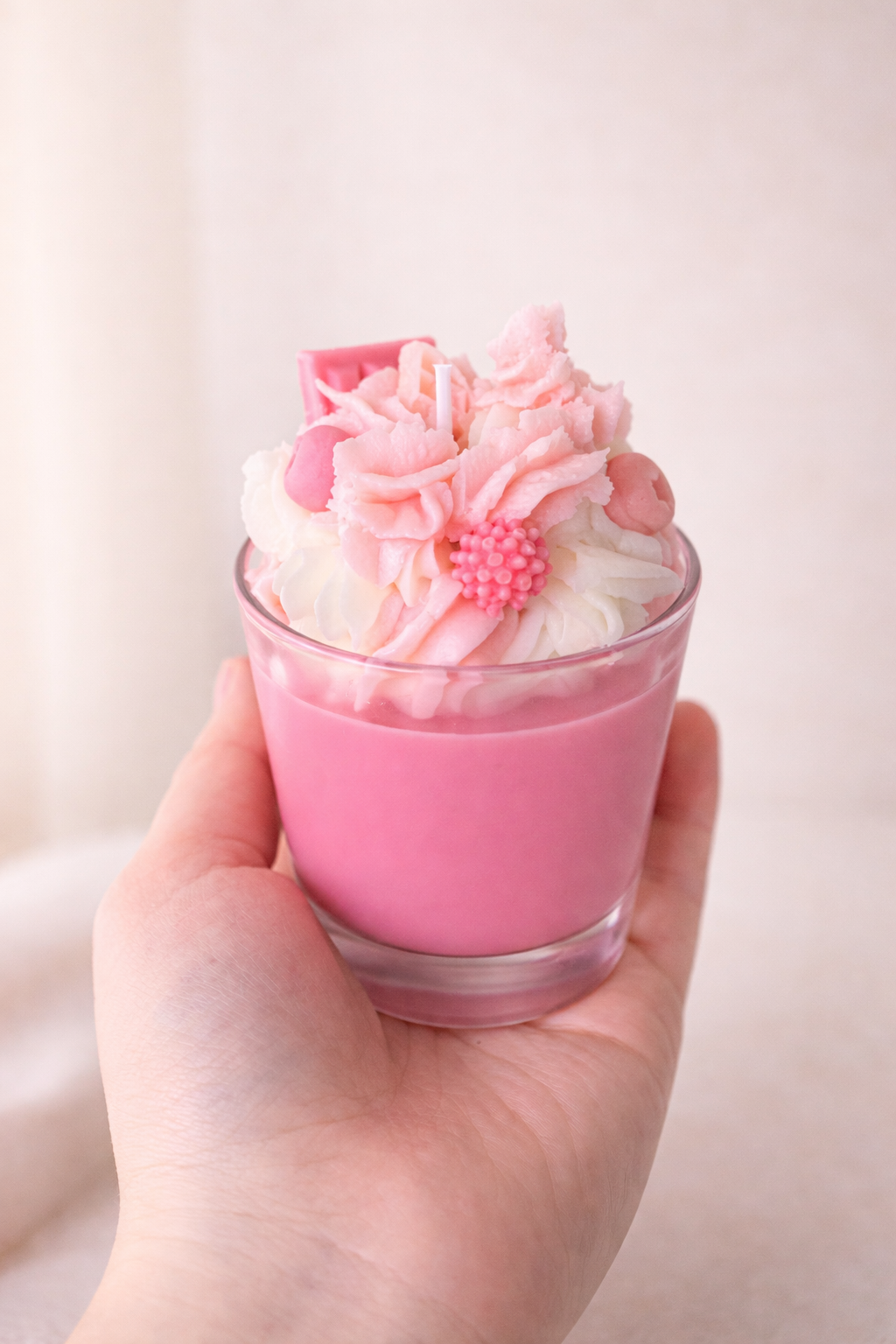 Forest Berries Shortcake Candle – Dessert Style