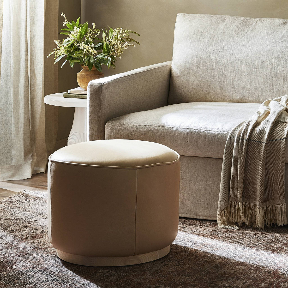 Sinclair Ottoman-Small