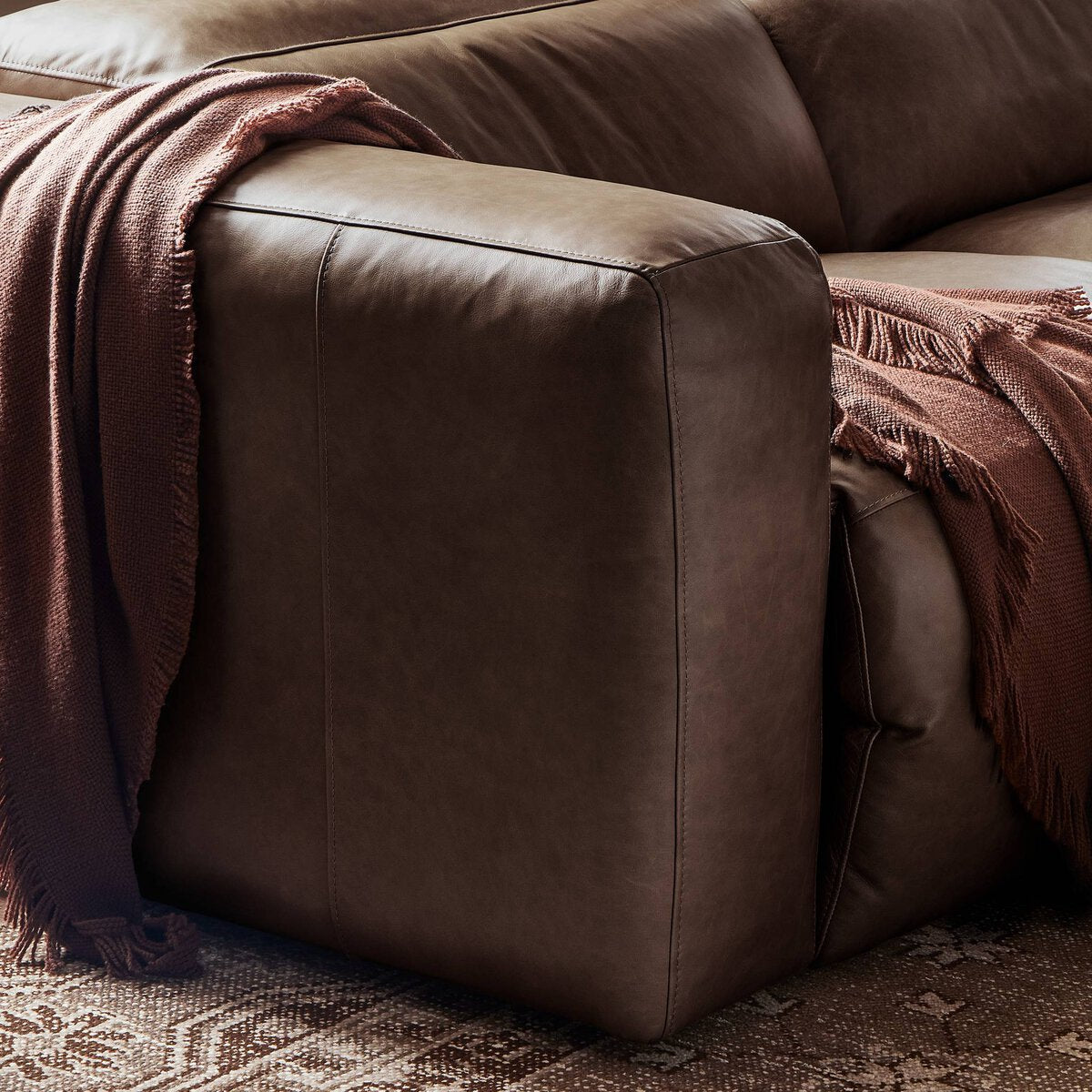 Radley Power Recliner 5-Piece Sectional.