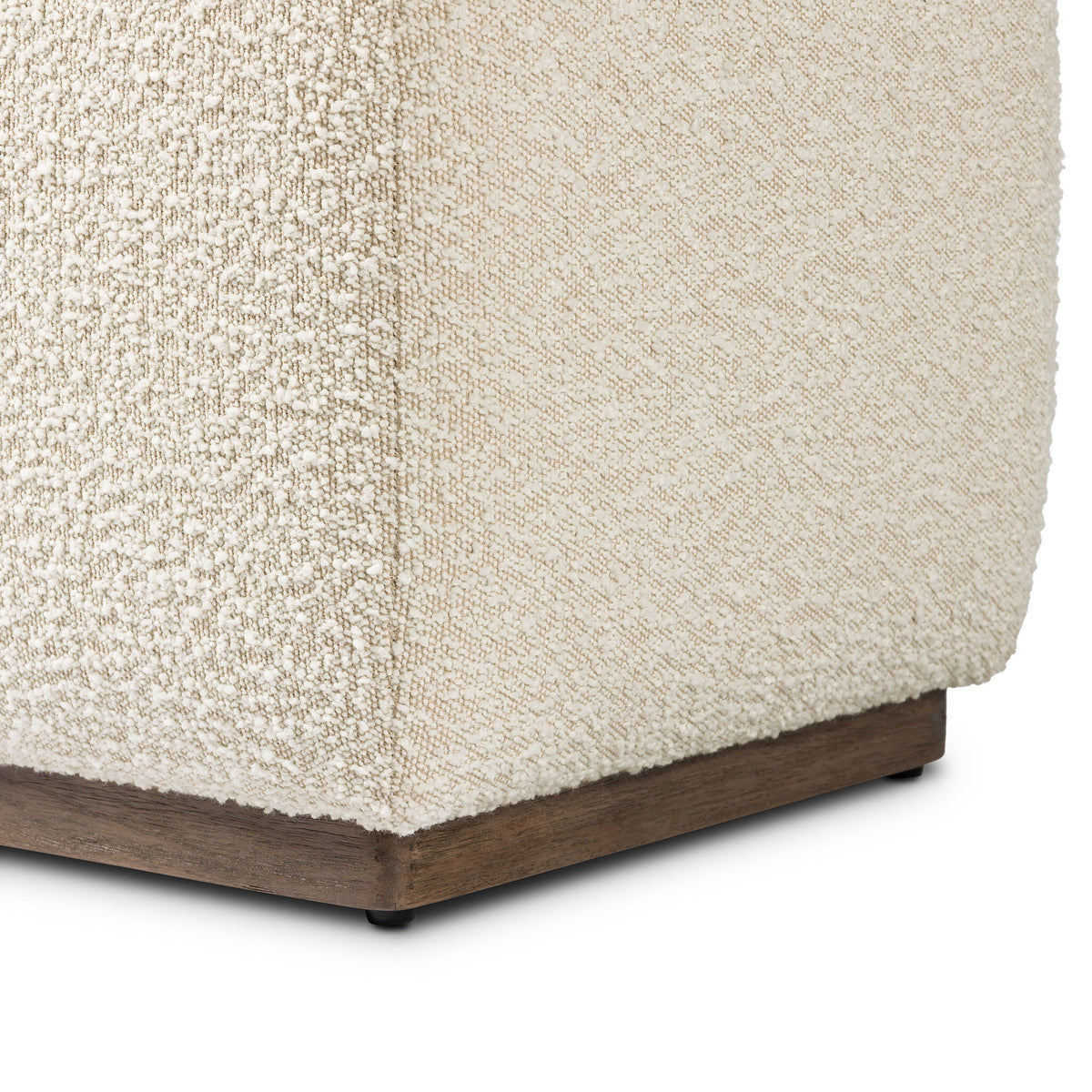 Sinclair Accent Bench