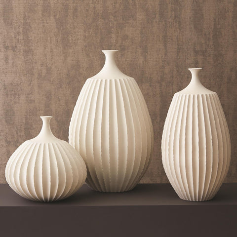 SAWTOOTH VASE COLLECTION-RUSTIC WHITE - Hedi's Furniture
