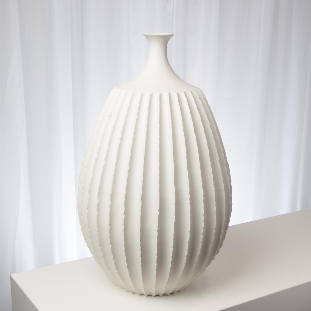 SAWTOOTH VASE COLLECTION-RUSTIC WHITE - Hedi's Furniture