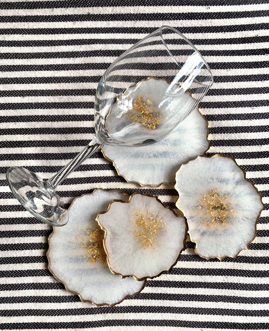 Set of 4 Free Form Geode Coasters: Gray / Gold
