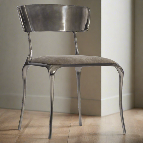 Pravo Side Chair