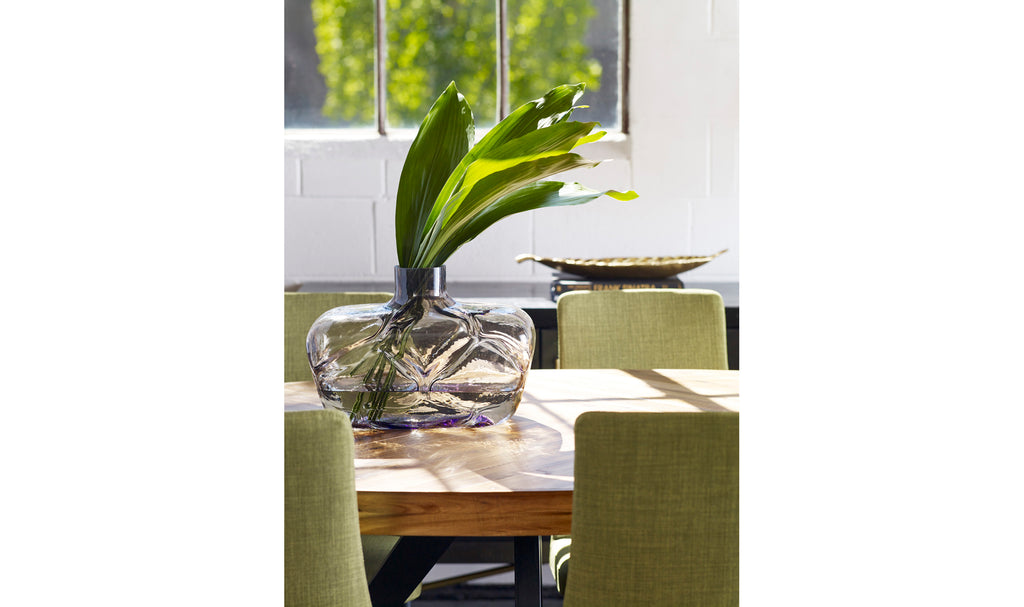 PARQ OVAL DINING TABLE