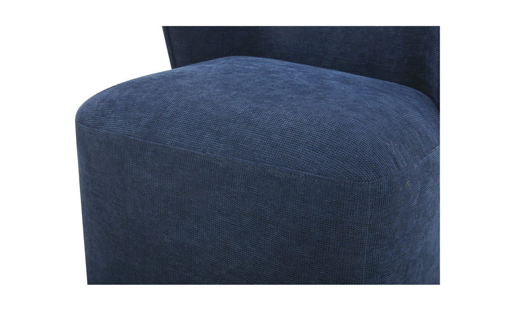 Larson Chair