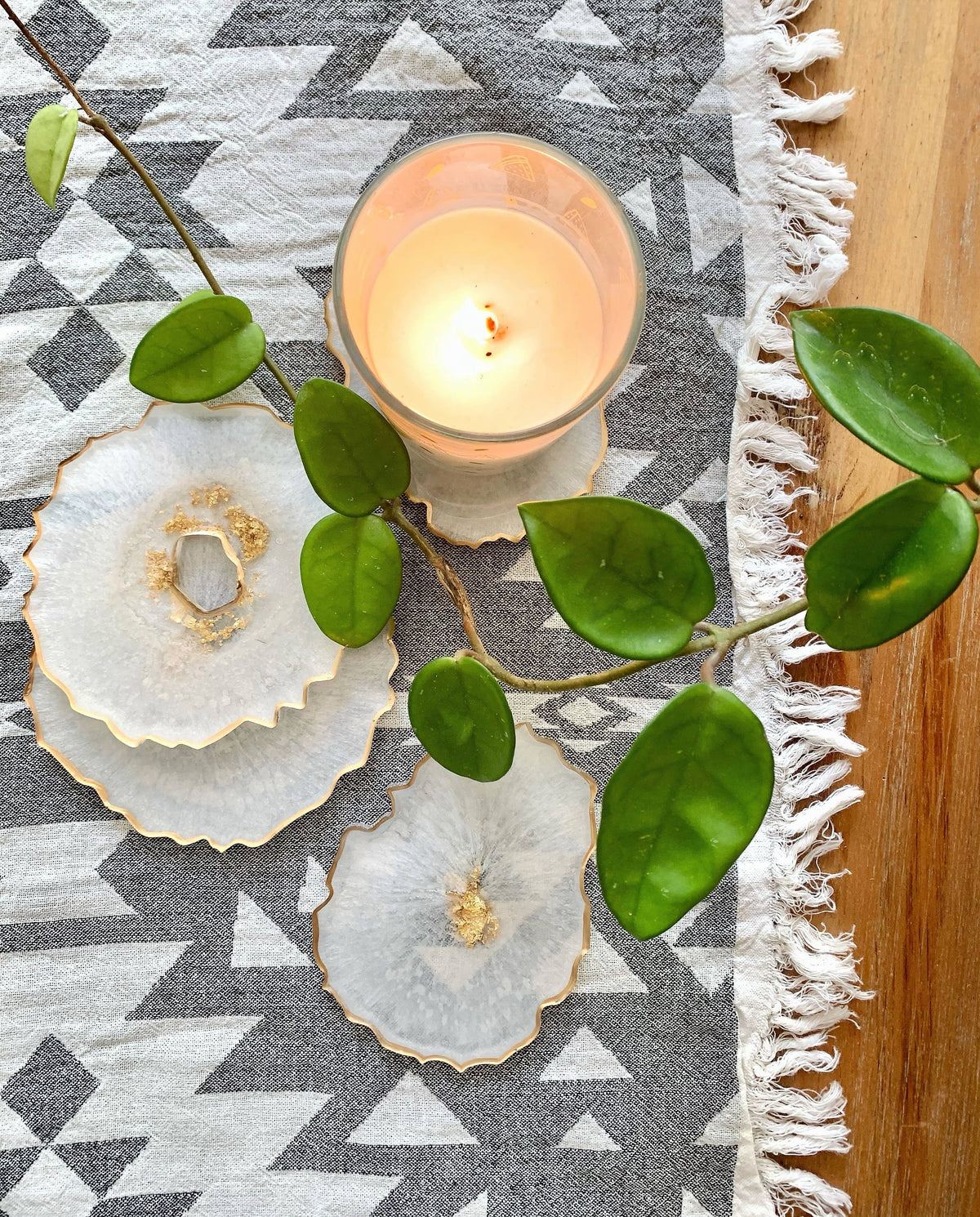 Geode Coasters,S/4 Butter/ Gold