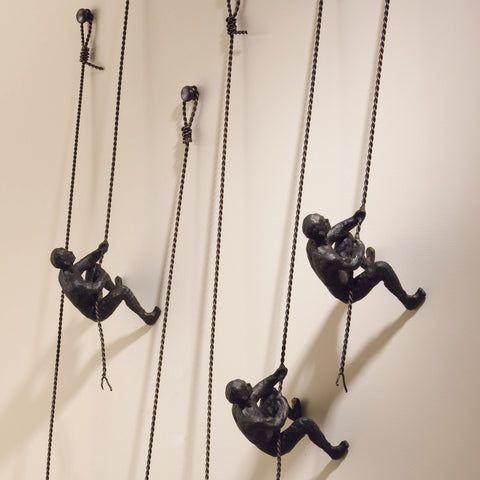 CLIMBING MAN-WALL MOUNTED