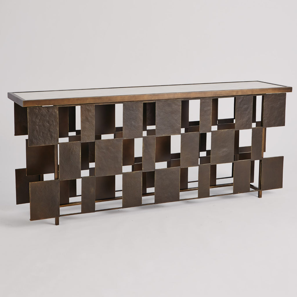 LAYERED CONSOLE