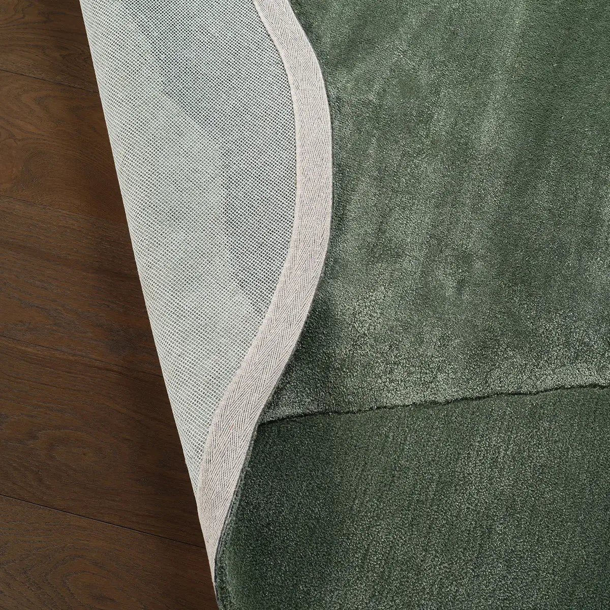 Layered Form LYD06-Hand Tufted