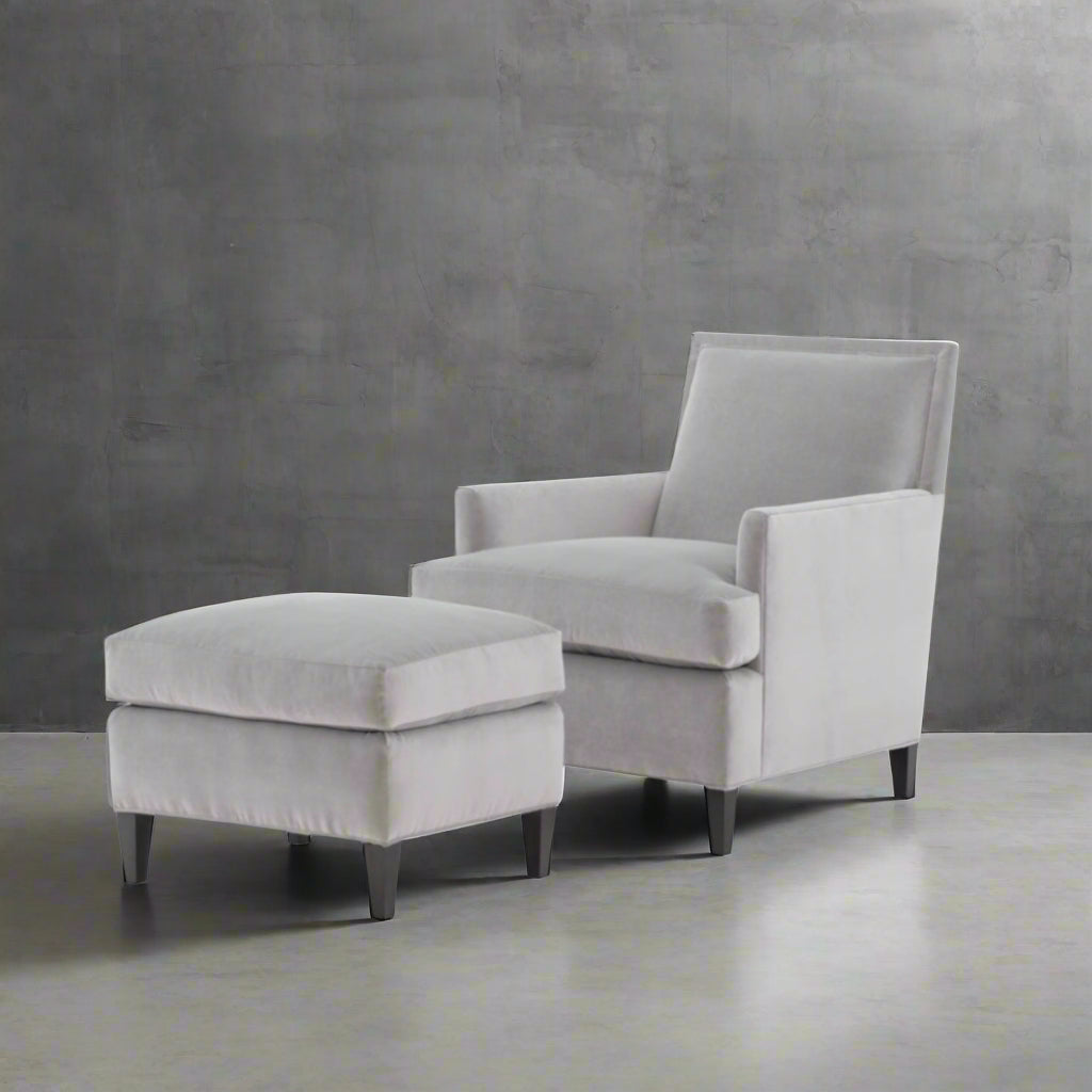 MUNSEY CHAIR