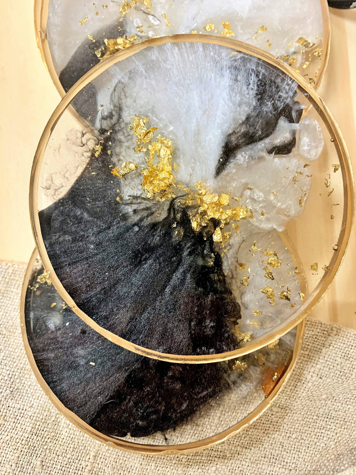 Perfectly Round Coasters: Gold