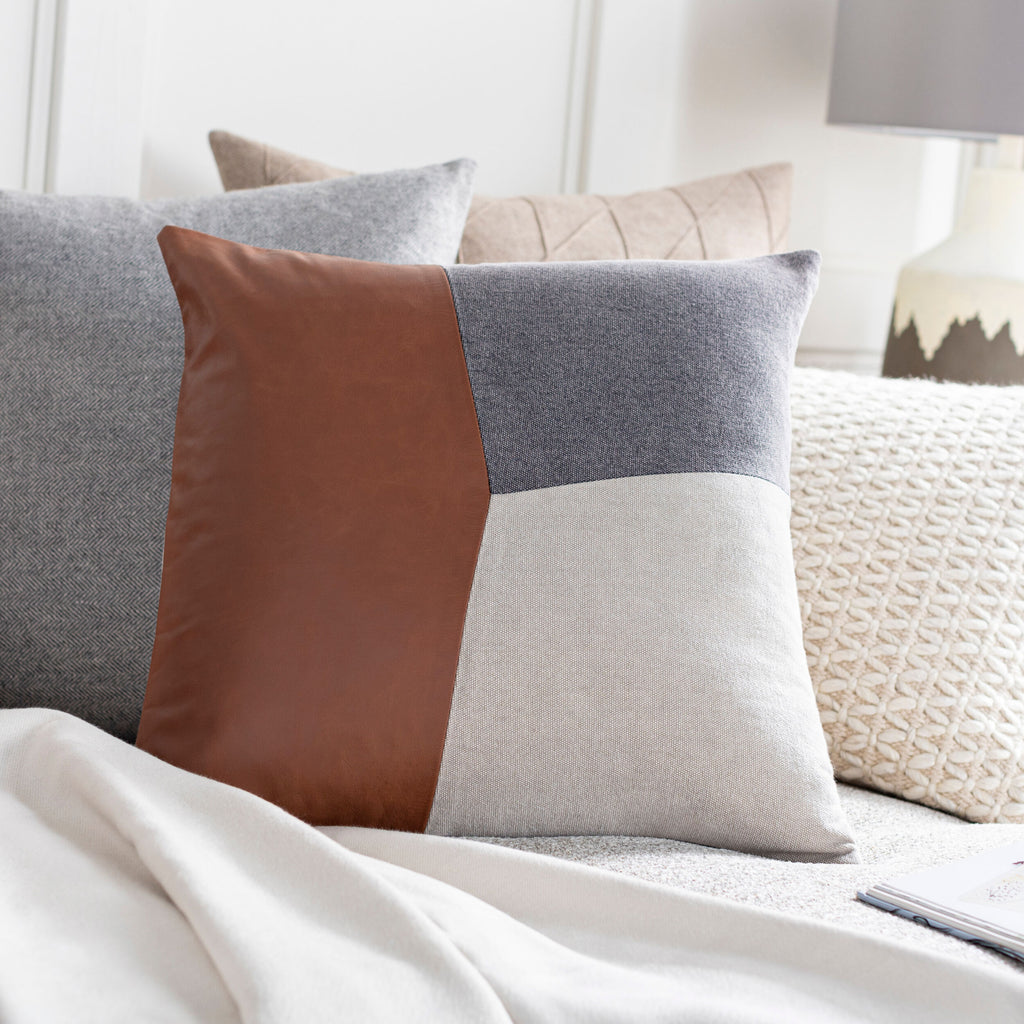 Branson Pillow BSN-002
