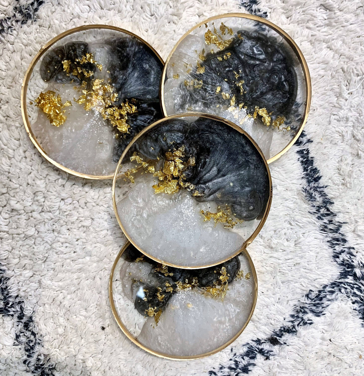 Perfectly Round Coasters: Gold