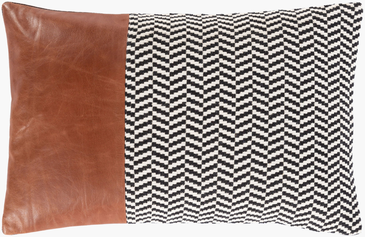 Fiona Pillow FNA-002