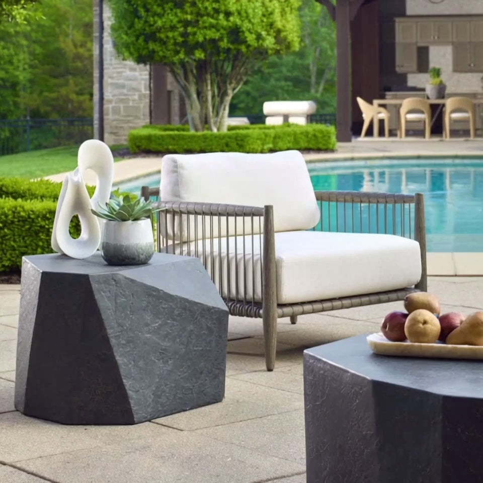 Borneo Outdoor Lounge Chair