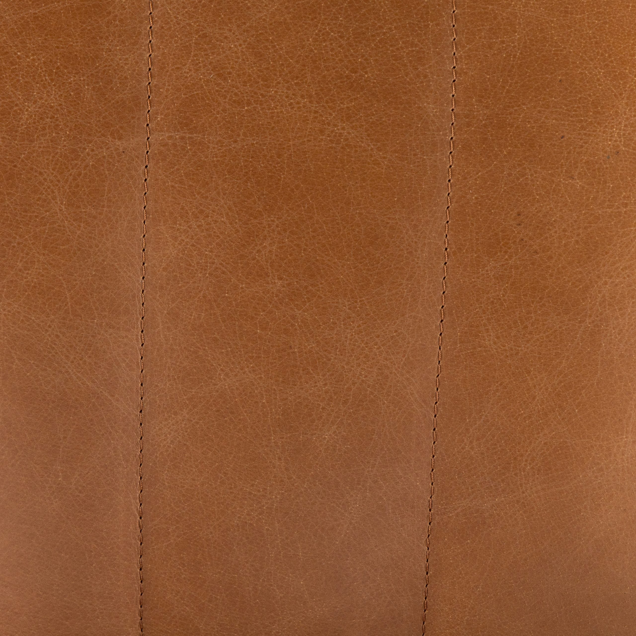 Audie Swivel Chair - Hedi's Furniture