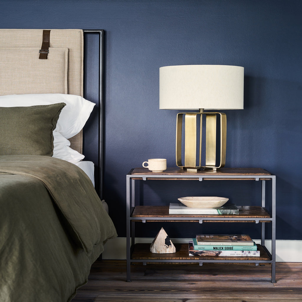 Leigh Upholstered King Bed - Hedi's Furniture
